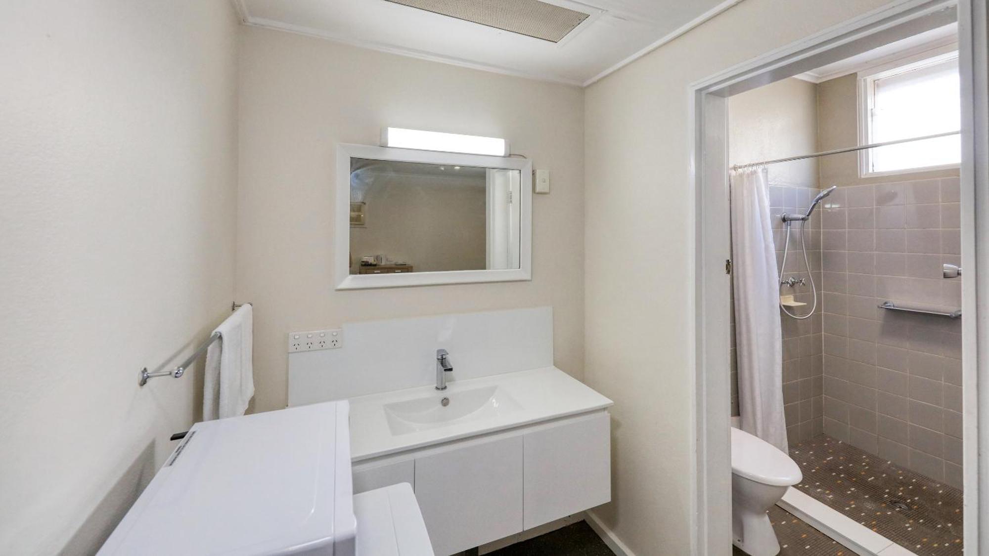 Coachman Hotel Motel Parkes Eksteriør bilde
