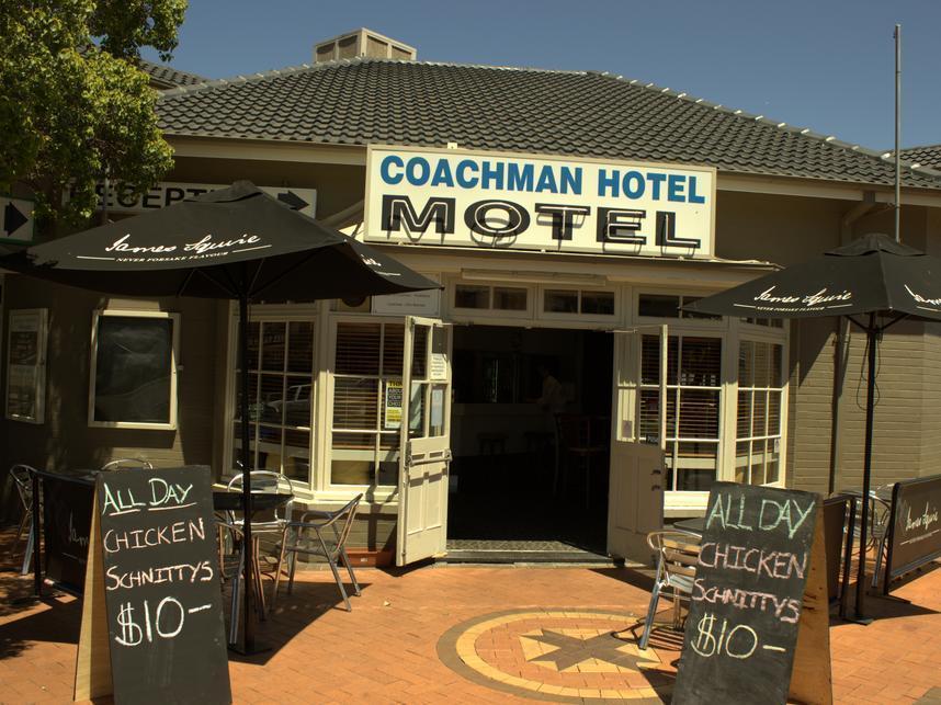 Coachman Hotel Motel Parkes Eksteriør bilde